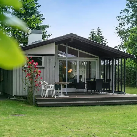 Juditha - 400m From The Sea By Interhome Middelfart